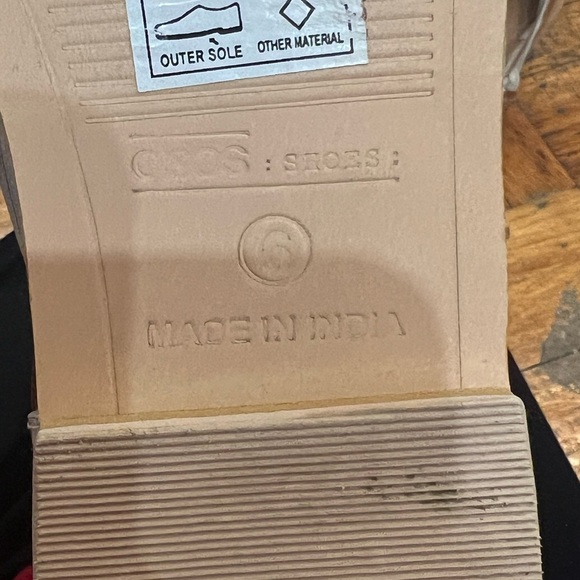 Women's metallic open toe shoes - Picture 5 of 5